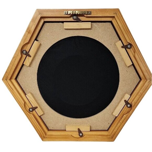 Hexagon Wood Framed Chihuahua Collector Plate By Ida Schmid - Picture 5 of 5